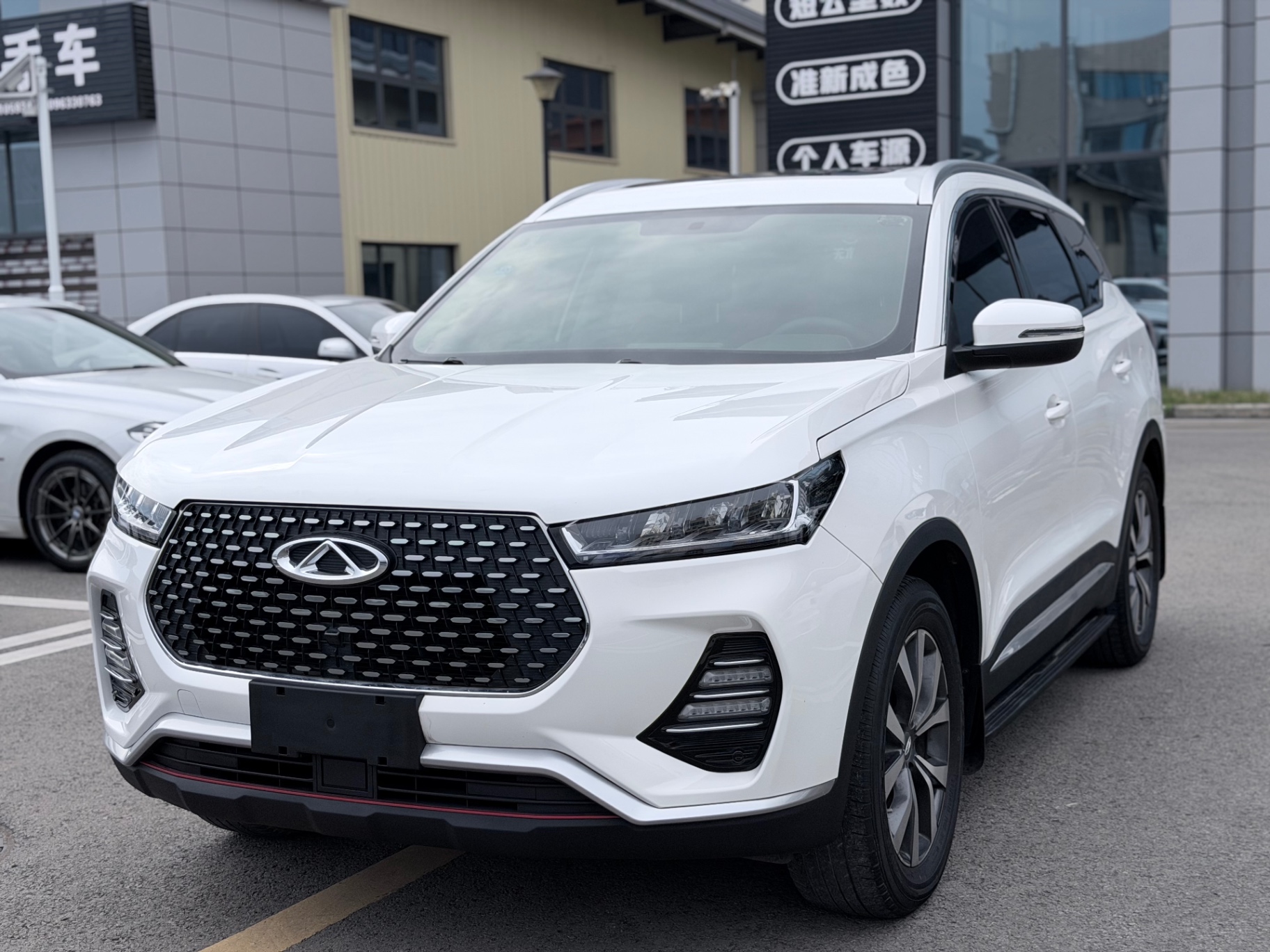 奇瑞 2022款 瑞虎8 PLUS 1.6TGDI 290TGDI 豪情版+